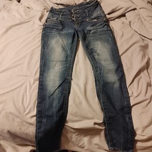 Size 7 Wallflower jeans